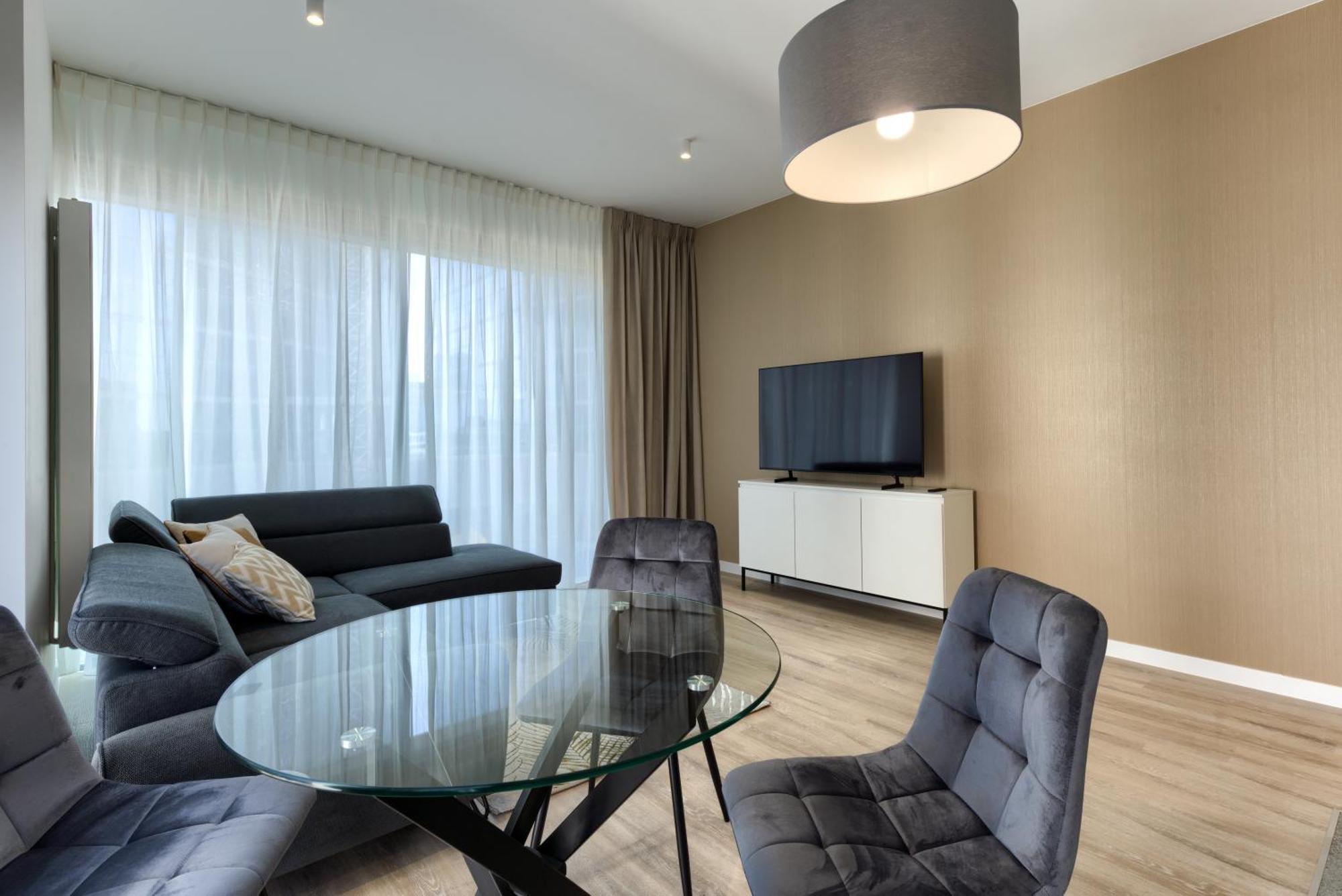 Appartement Towarowa Towers Warschau